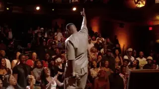 Jamie Foxx: เกิดอะไรขึ้นคือ ...