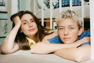 Tandatangan Charly Clive dan Ellen Robertson dengan WME (Eksklusif)