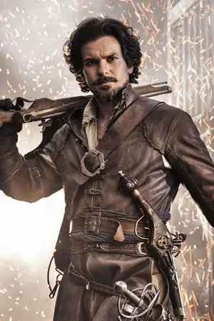Santiago Cabrera
