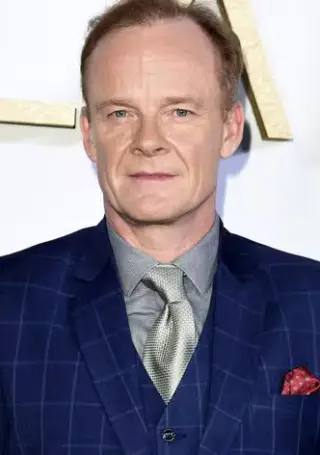 Alistair Petrie